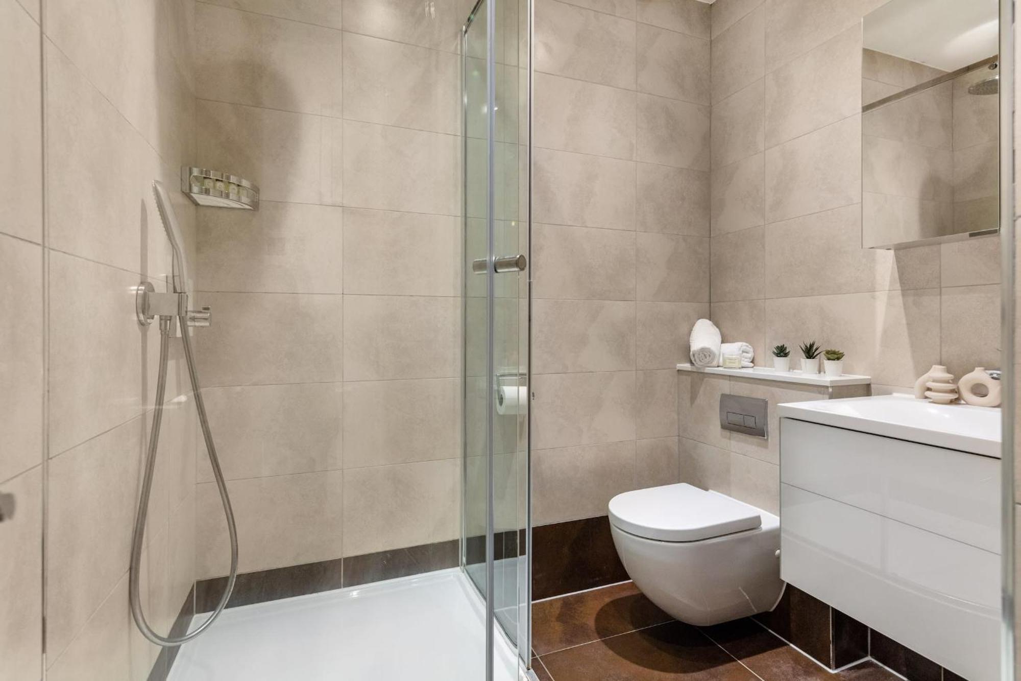 2Br In Soho - Charlotte Street - Cityapartmentstay Londres Extérieur photo